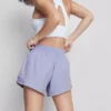 Aktive shorts med mesh-indsats