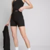 Aktive yogashorts med høj talje og glat støtte