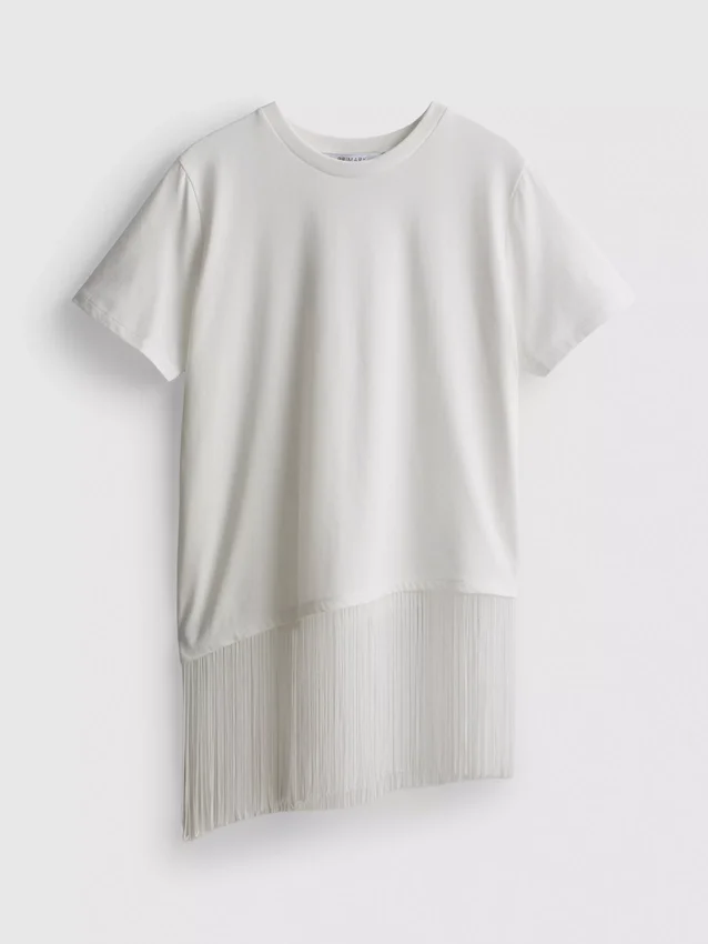 Asymmetrisk T-shirt i bomuld med frynser