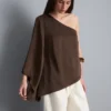 Asymmetrisk top i satin med én skulder