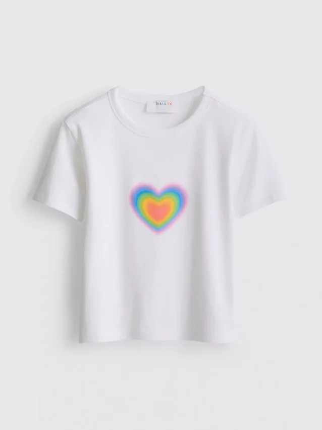 Baby-T-shirt med stolt hjerte i bomuldsrig blanding