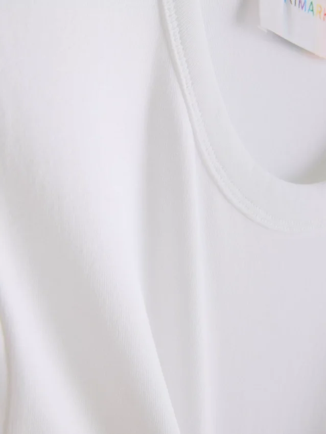 Baby-T-shirt med stolt hjerte i bomuldsrig blanding