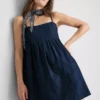 Babydoll-minikjole i bomuldsdenim
