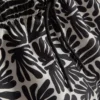 Badeshorts med abstrakt print