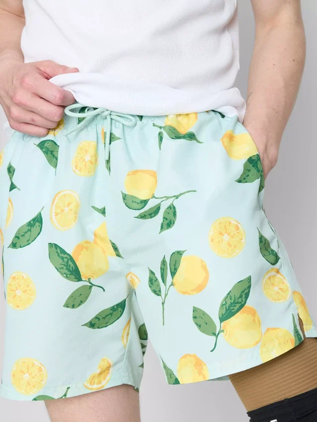 Badeshorts med citronprint