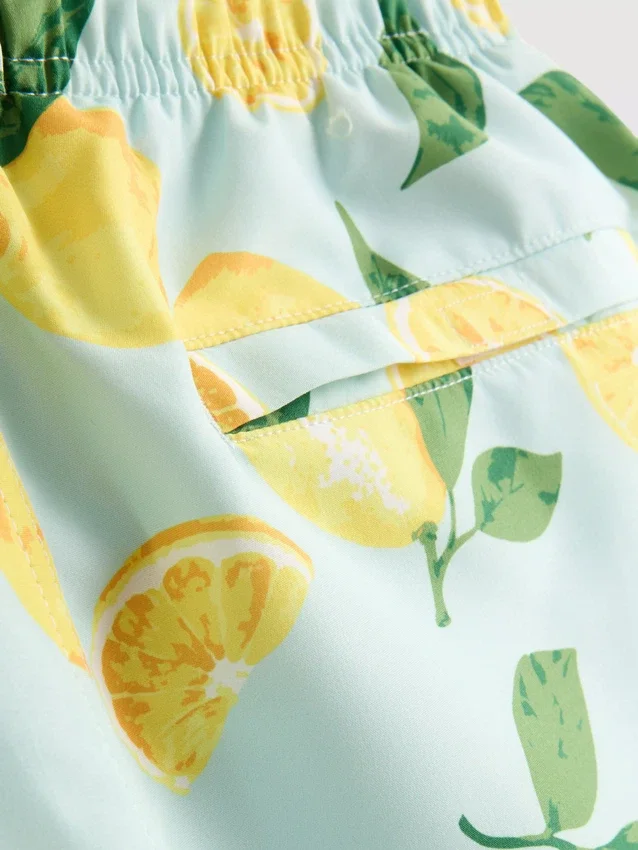 Badeshorts med citronprint
