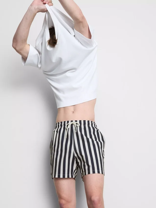 Badeshorts med striber i liggestolsstil
