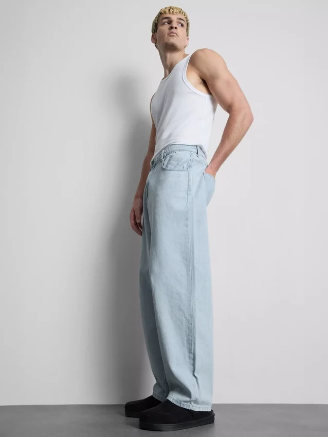 Baggy jeans med mellemhøj talje