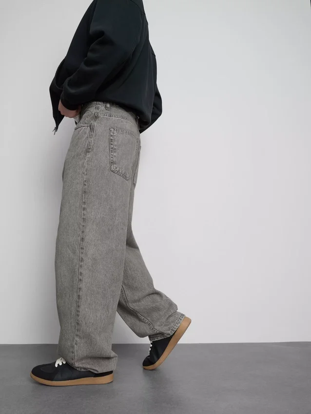 Baggy jeans med mellemhøj talje