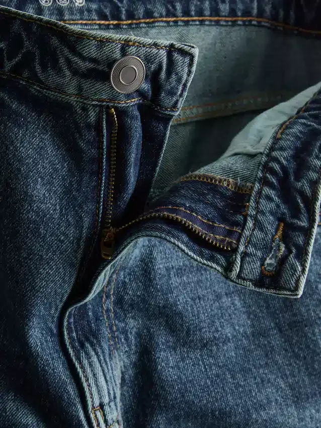 Baggy jeans med mellemhøj talje