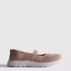 Ballerina-sneakers, der er nemme at tage på