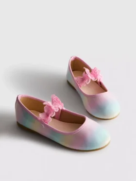 Ballerinasko med sommerfugleapplikation