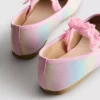 Ballerinasko med sommerfugleapplikation