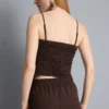 Bandeau-top med viftet kant