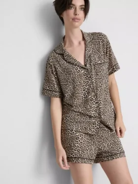 Bedrukt kort pyjamasser i boyfriend-stil