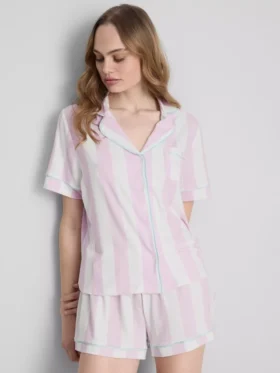 Bedrukt kort pyjamasser i boyfriend-stil