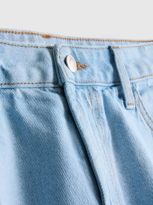 Bermudashorts i bomuldsdenim