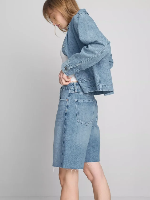 Bermudashorts i denim med rå kant