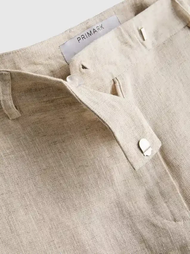 Bermudashorts i plisseret linneblanding
