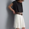 Bermudashorts med struktur og bælte
