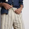 Bermudashorts med strukturerede striber