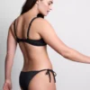 Bikinitop med bøjle til fyldigere bryst