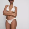 Bikinitop med halterneck og bandana-print