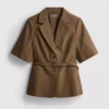 Blazer med korte ærmer og bæltedetalje