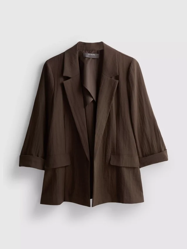 Blazer med struktur og skrå revers