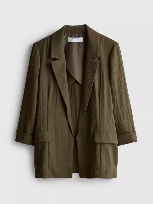Blazer med struktur og skrå revers