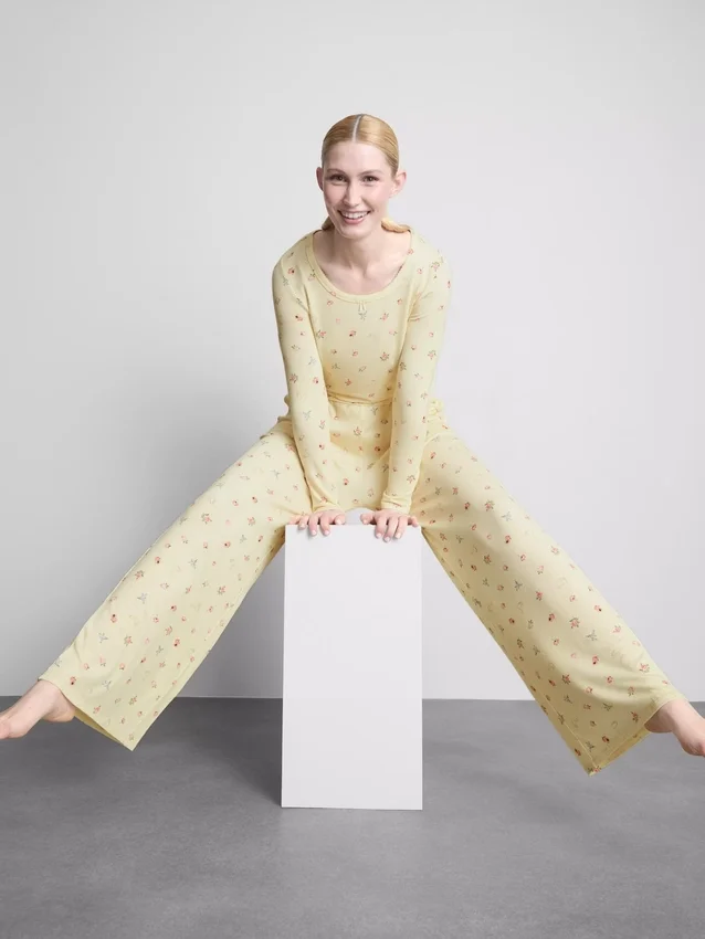 Blomstrede pyjamasbukser med ribkant