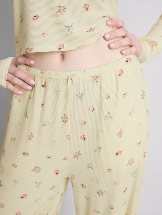 Blomstrede pyjamasbukser med ribkant