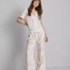 Blomstret pyjamaskjorte med korte ærmer