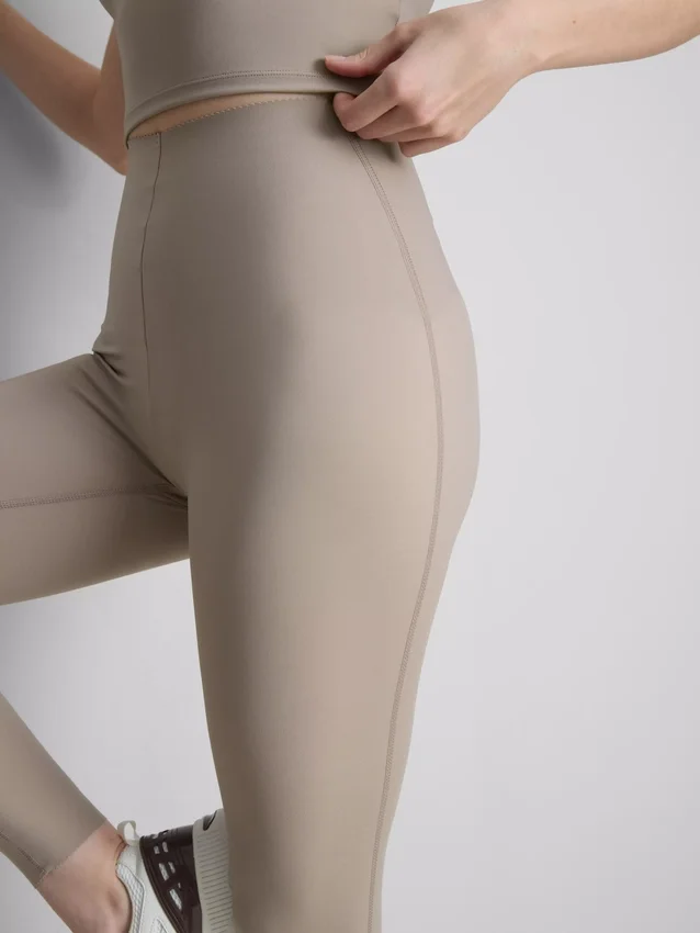 Bodysculpt performance leggings med mellemhøj talje