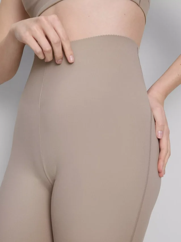 Bodysculpt performance leggings med udvidede ben