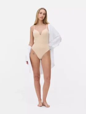 Bodysuit med skålformet g-streng