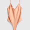 Bodysuit med V-udskæring og stropper