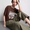 Boksformet bomulds-T-shirt med grafisk print