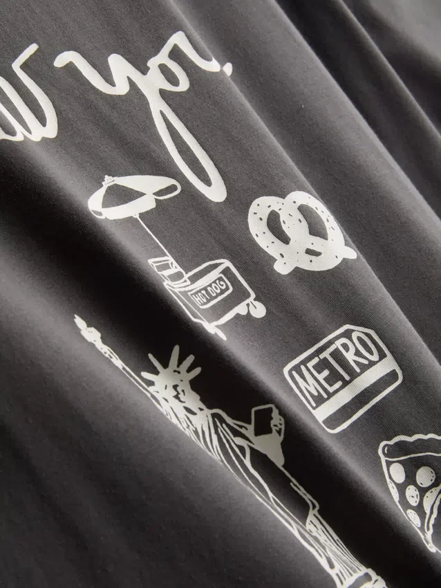 Boksformet bomulds-T-shirt med grafisk print