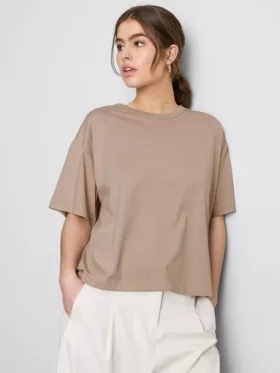 Boksformet bomuldst-shirt med rund hals