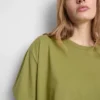 Boksformet bomuldst-shirt med rund hals