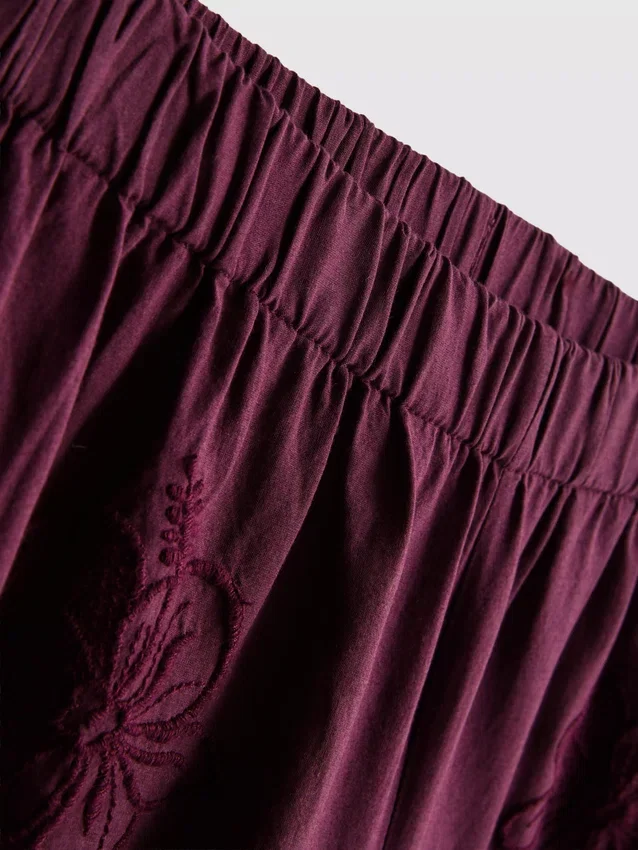 Bomuldsshorts med høj talje og broderi