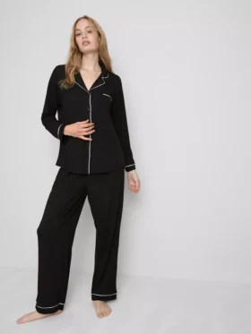 Boyfriend-pyjamasser med kontrastkant