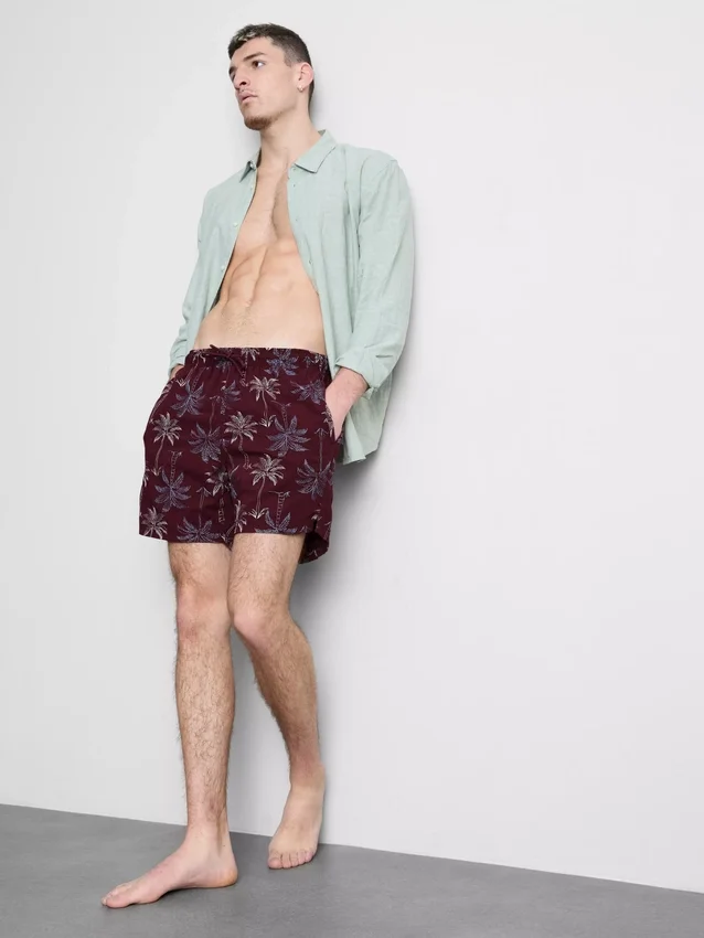 Broderede shorts med palmetræer