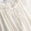 Broderet bluse med ballonærmer