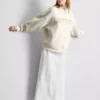 Brudekjole-sweatshirt med broderi og pailletter