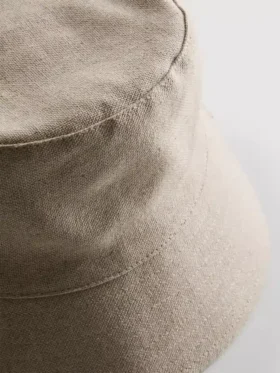 Buckethat i linneblanding