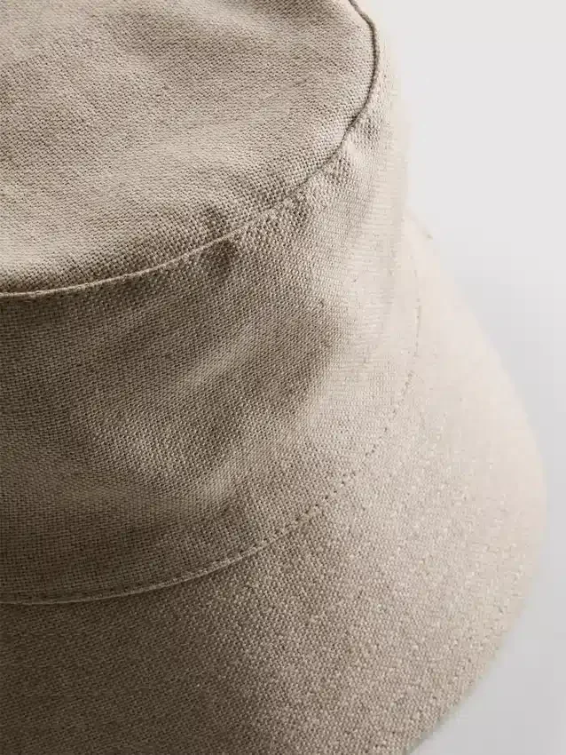 Buckethat i linneblanding