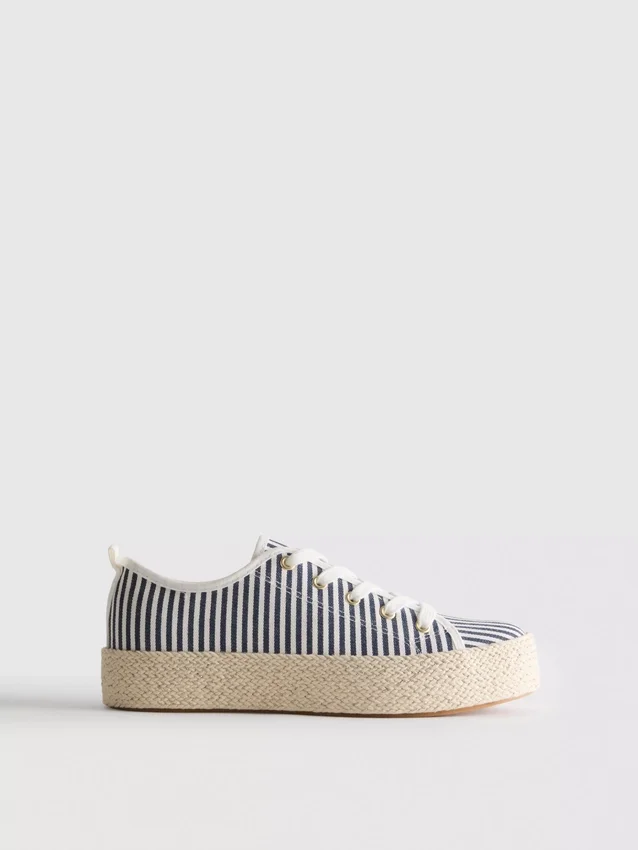 Canvas-jute-sneakers med flad sål