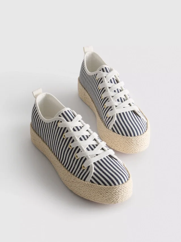 Canvas-jute-sneakers med flad sål